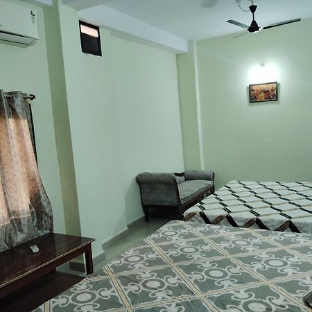 Hotel Shri Ram Palace Rewa エクステリア 写真