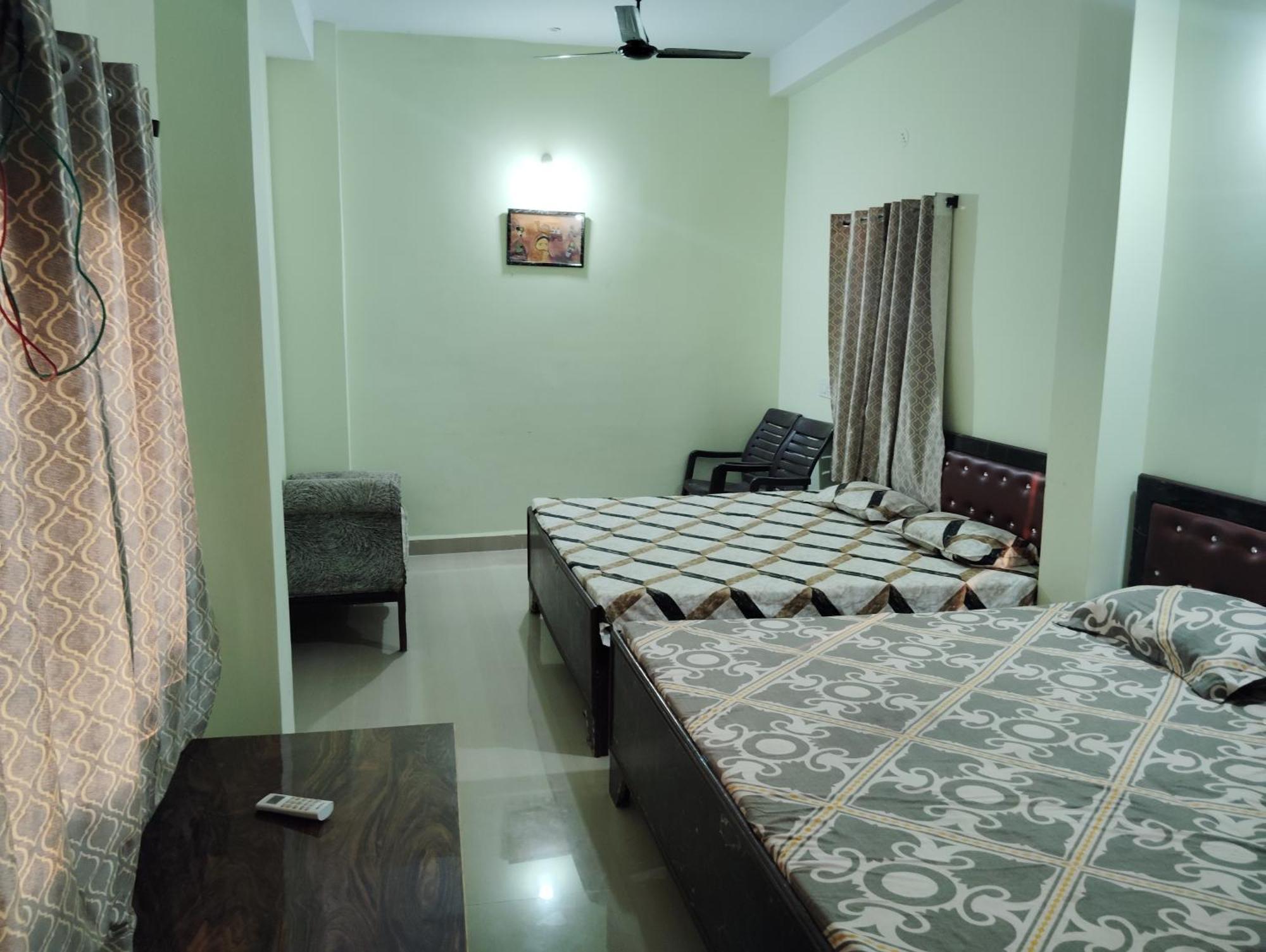 Hotel Shri Ram Palace Rewa エクステリア 写真