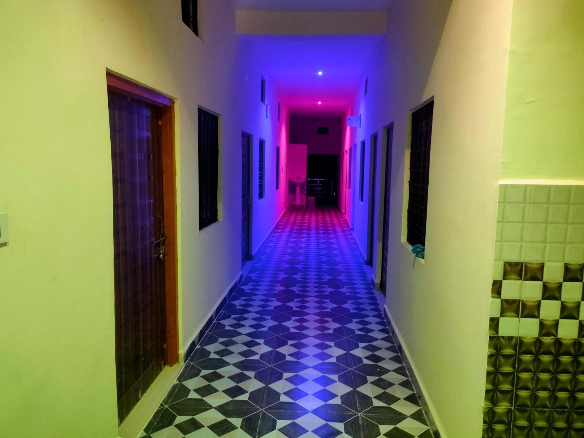 Hotel Shri Ram Palace Rewa エクステリア 写真
