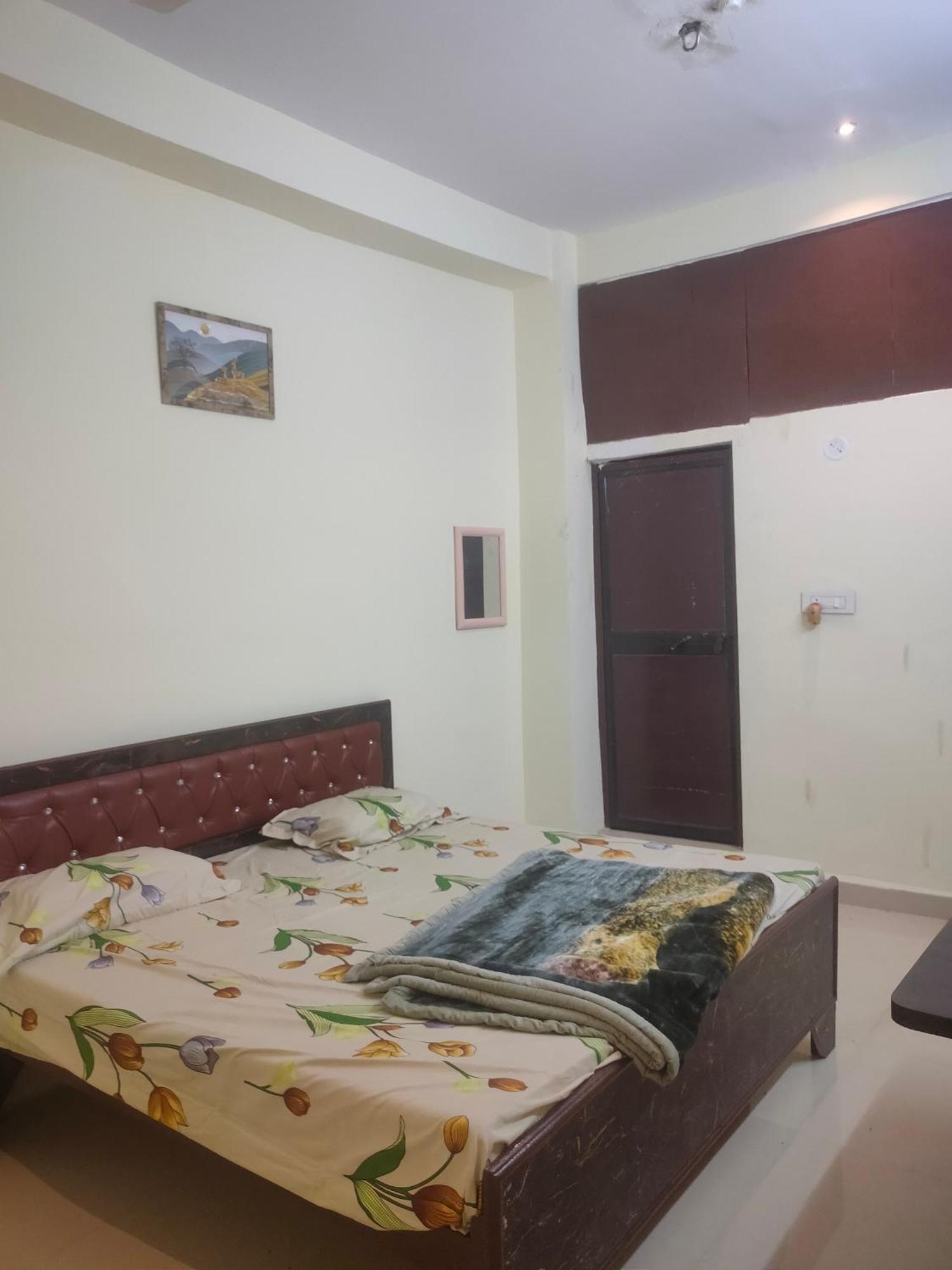 Hotel Shri Ram Palace Rewa エクステリア 写真