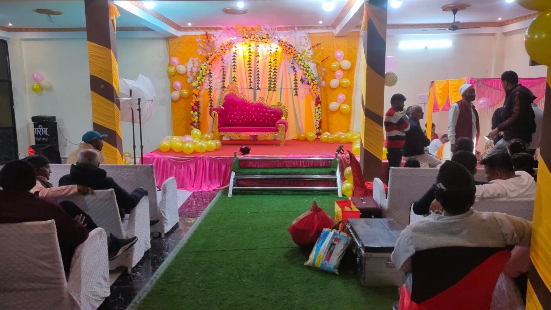 Hotel Shri Ram Palace Rewa エクステリア 写真