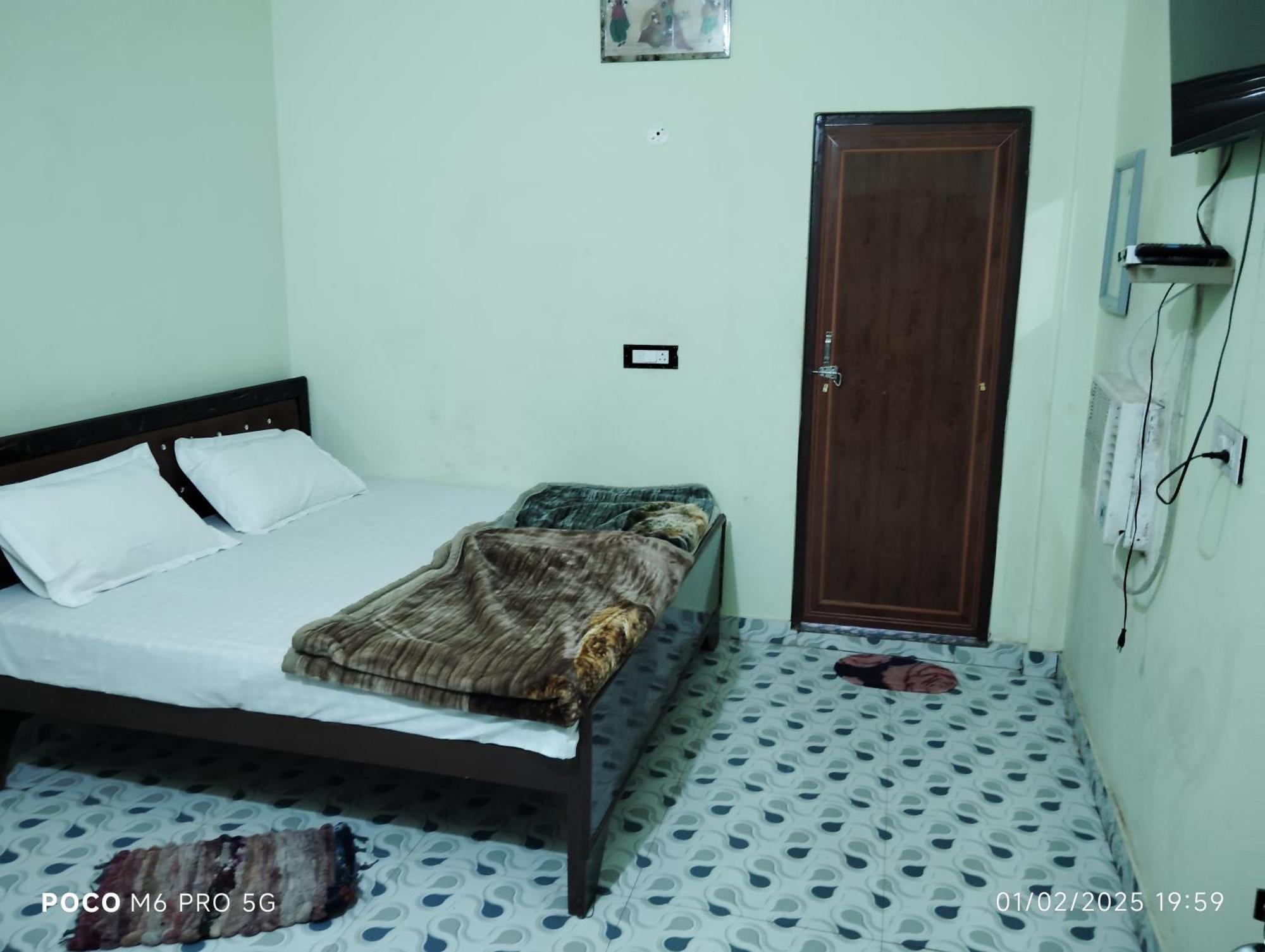 Hotel Shri Ram Palace Rewa エクステリア 写真